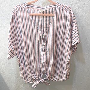 beachlunchlounge V- Neck Top Size XL